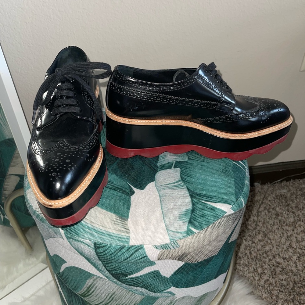 Prada Plateau Brogue lace up platform shoes - Picture 5 of 6